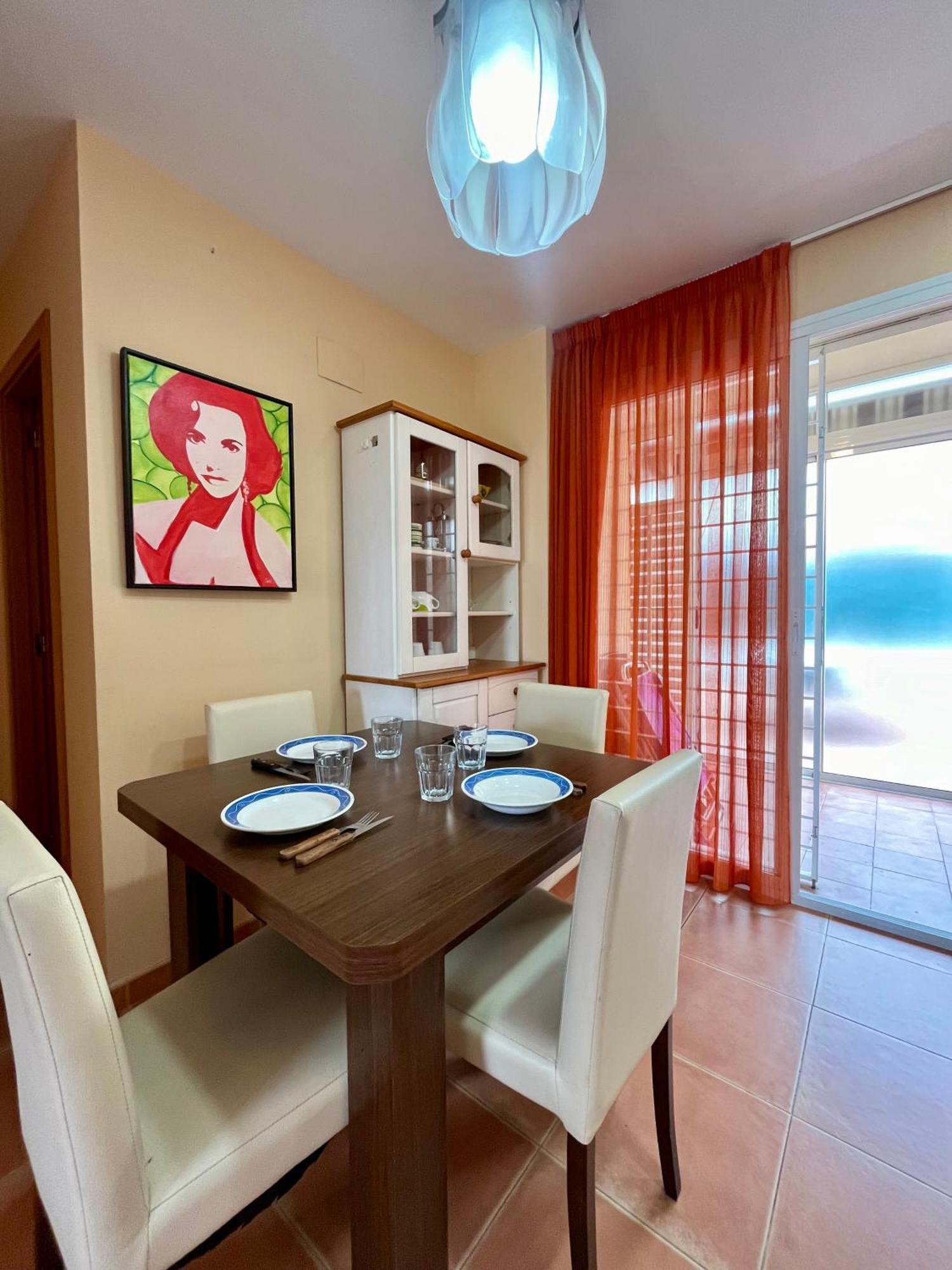 Rio Palancia, Disfruta De En Familia, Con Wifi Y Parking Gratuito E Smart Tive, De Cinco Estrellas Holiday home *